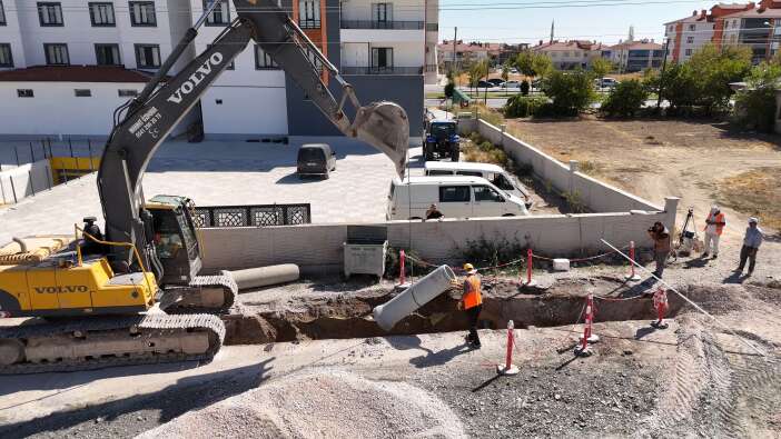 konyanin-merkezinde-altyapi-yenileniyor-23-kilometrelik-hat-degisiyor