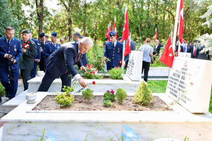 konyada-19-eylul-gaziler-gunu-sehitlerimiz-dualarla-anildi