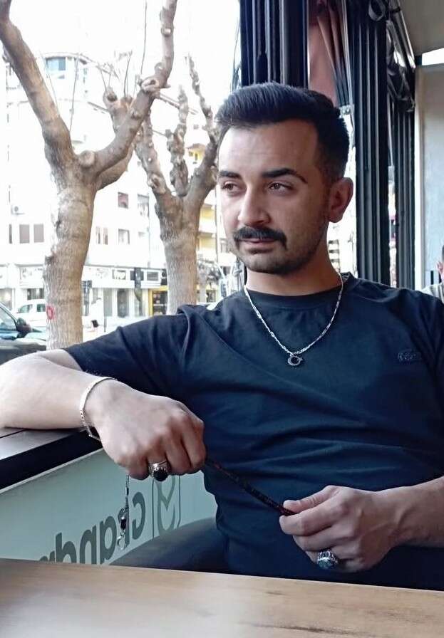 cop-kamyonundan-dustu-konyada-can-verdi-ailesi-zor-kararla-dua-aldi