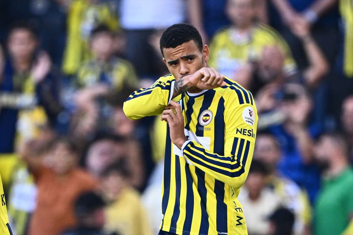 fenerbahceden-8-gollu-tarihi-zafer-konyaspor-macindan-25-yil-sonra-ayni-senaryo