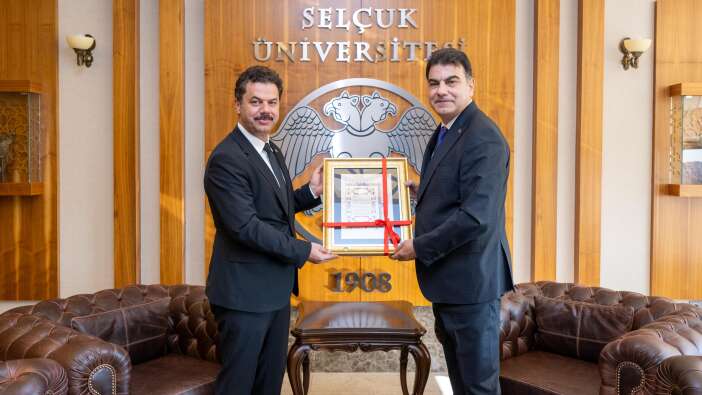 milli-savunma-bakan-yardimcisi-musa-heybet-konyada-mezun-oldugu-universiteyi-ziyaret-etti