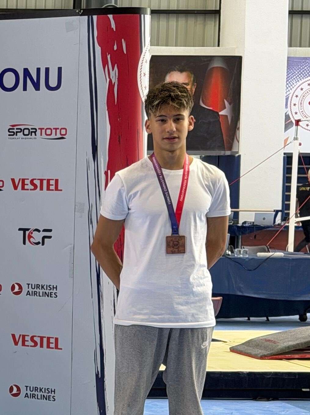 selcuklu-belediyesporlu-mevlut-kagandan-turkiye-sampiyonasinda-cifte-madalya