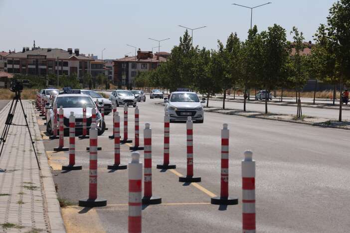 konyada-uzmani-acikladi-ehliyet-sinavlarinda-yeni-donem-basliyor