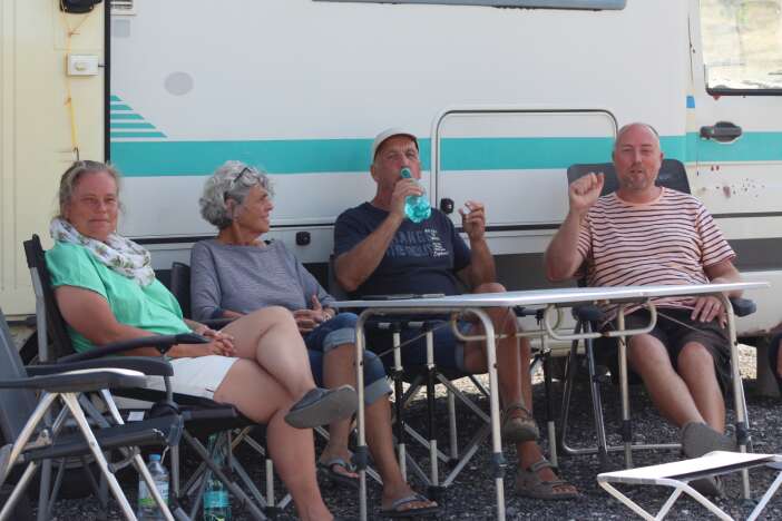 yollari-konyaya-dusen-alman-turistlere-unutamayacaklari-ani-karapinarlilar-yasatti