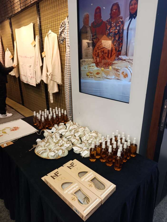 konyada-kenevir-ve-hadim-bezi-bulustu-ozel-koleksiyon-gorucuye-cikti
