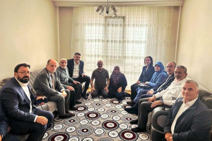ak-parti-adiyaman-milletvekili-ishak-san-meramda-sahaya-indi