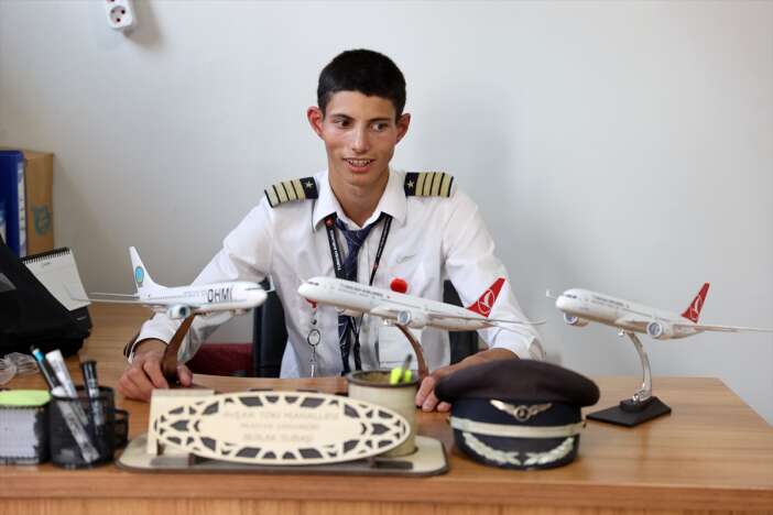 konyanin-pilot-buraki-turkiye-gundeminde-hikayesini-haber-dairesi-duyurmustu