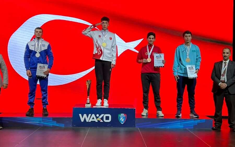 konyadan-dunya-sampiyonluguna-mert-can-akarsu-altin-madalyayi-kapti