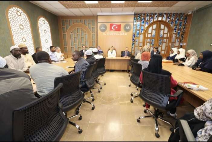 27-kilisenin-liderliginden-bambaska-bir-hayata-konya-detayi-da-var