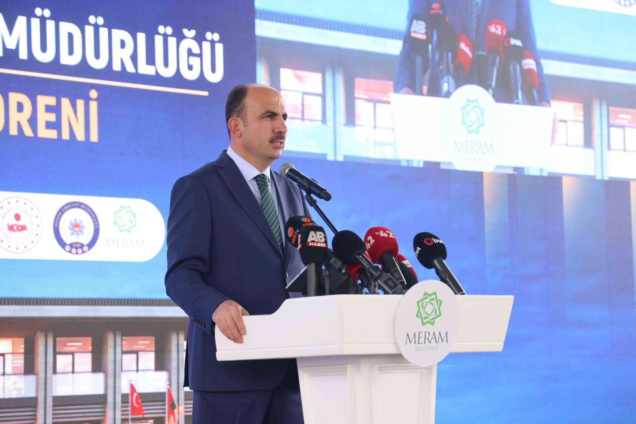yeni-meram-tramvayi-geliyor-iste-191-km-hattin-gececegi-caddeler