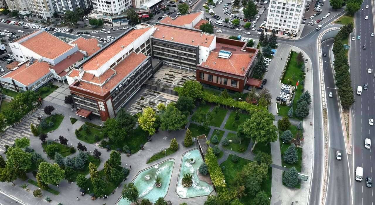 kayseri-buyuksehir-universite-bursu-2026-basvurusu-basliyor-10-bin-tl-destek-verilecek