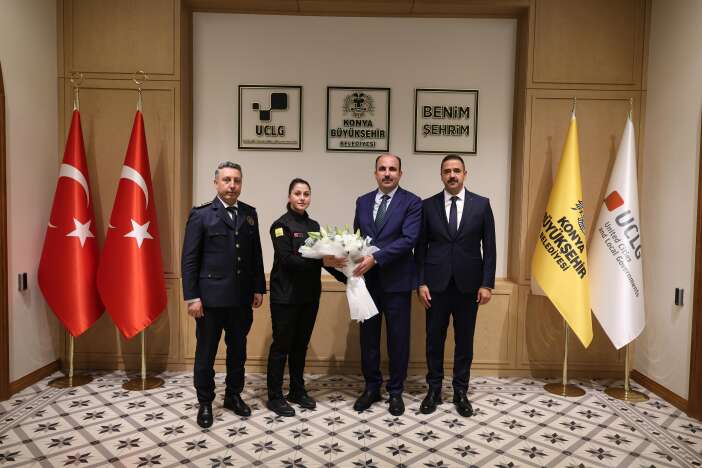 konyada-kritik-gorevdeki-ekip-baskan-altayla-itfaiye-haftasina-ozel-bulusma