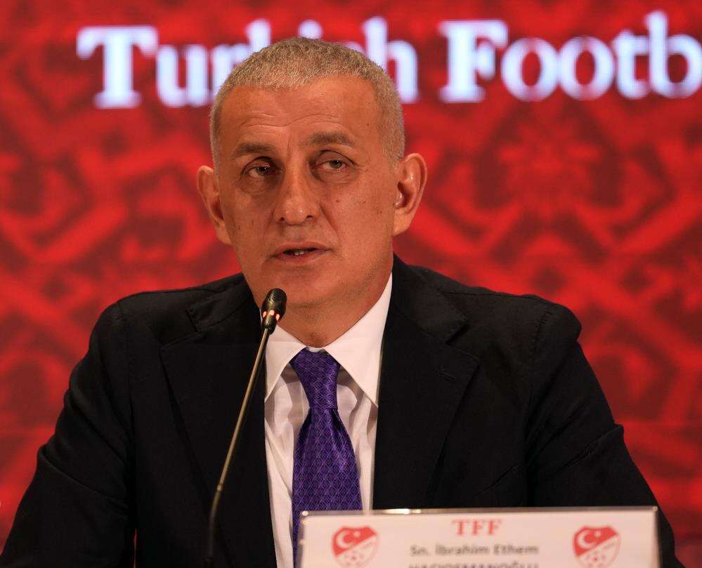 tff-baskani-haciosmanoglunu-kizdiran-tezahurat-stadi-terk-etti