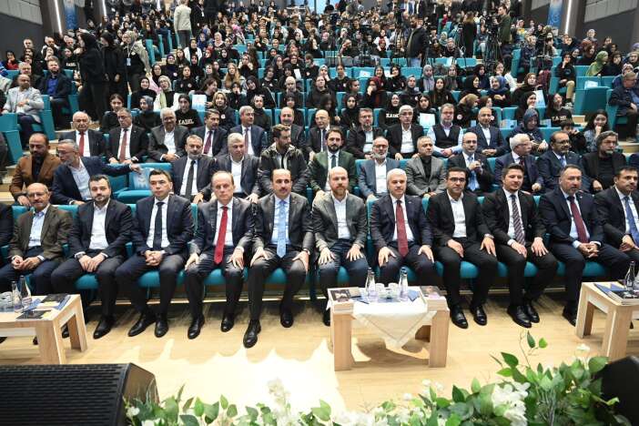 bilal-erdogan-konyada-konustu-en-iyi-olmaktan-baska-hedefimiz-yok