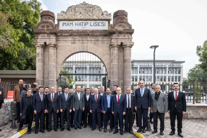 bilal-erdogan-konyada-konustu-en-iyi-olmaktan-baska-hedefimiz-yok