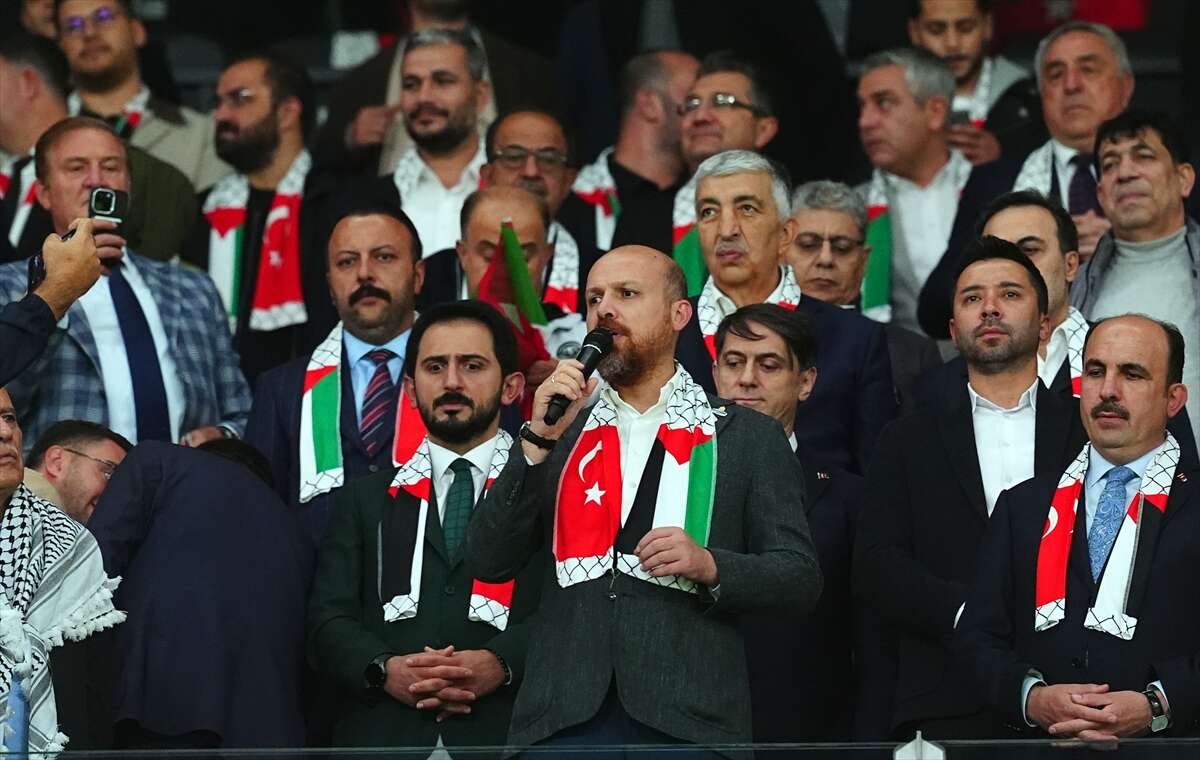 konyada-skorun-onune-gecen-gece-binler-filistin-icin-tek-yurek-oldu