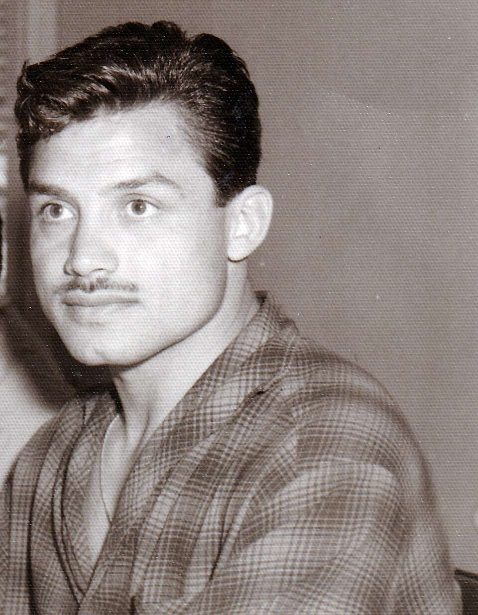 sukru-ersoy-kimdir