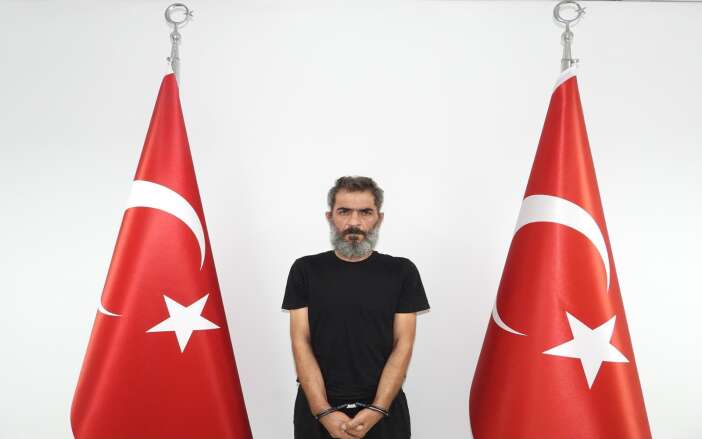 53-kisinin-hayatini-kaybettigi-teror-saldirisinin-faili-yakalandi