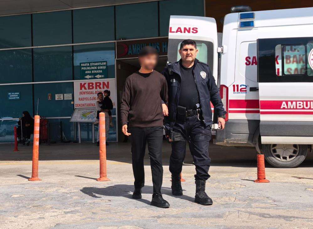 belinde-tabancayla-okula-girdi-polis-alarma-gecti-gercek-sonradan-ortaya-cikti