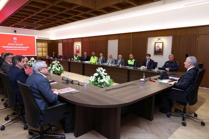 konyada-egitim-guvenligi-masaya-yatirildi-okul-cevreleri-icin-yeni-tedbirler-gorusuldu