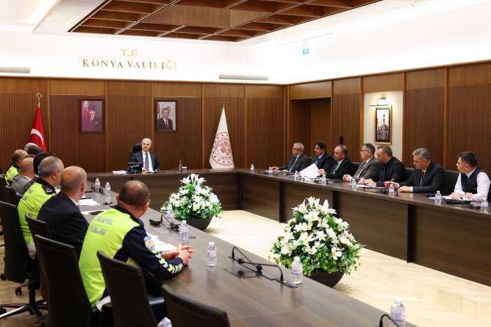 konyada-egitim-guvenligi-masaya-yatirildi-okul-cevreleri-icin-yeni-tedbirler-gorusuldu