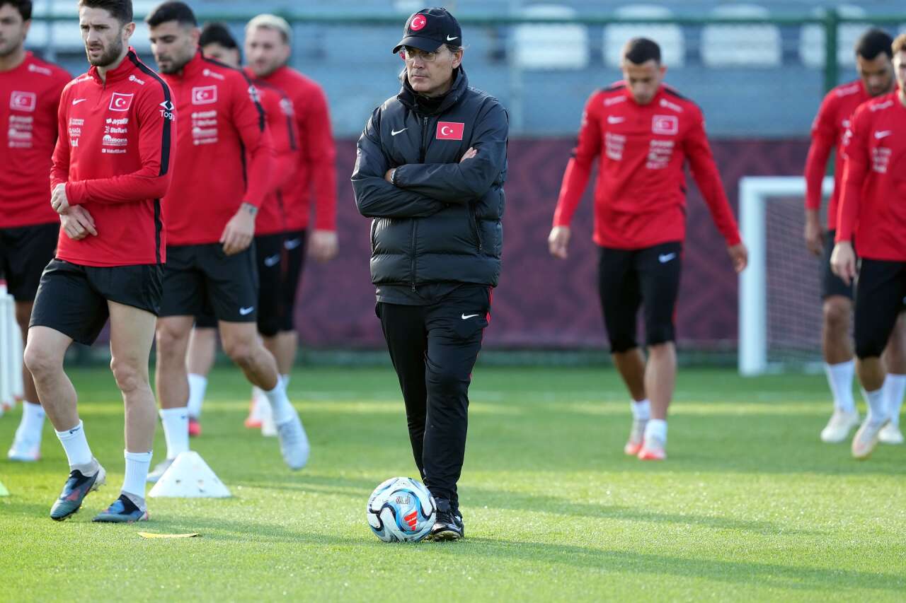 konyasporlu-adil-demirbag-belcika-macinda-da-yok-taraftarlar-tepkili