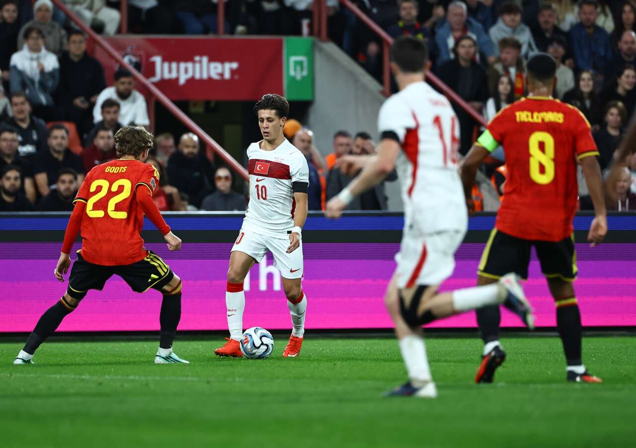arda-guler-ve-baris-alper-yilmaz-milli-takim-kampindan-ayrildi