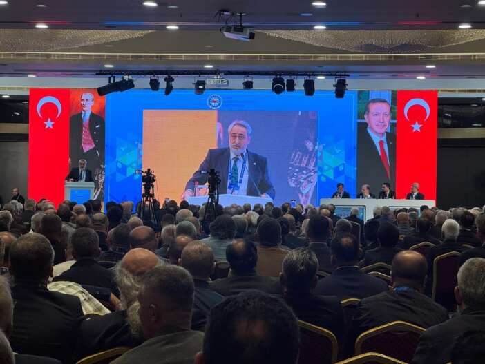 taskk-genel-kurulunda-tansiyon-yukseldi-konya-milletvekili-guvenligi-cagirdi