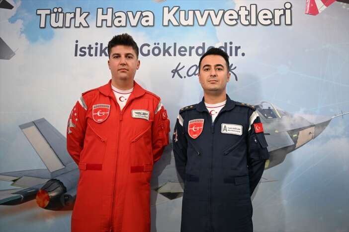 turk-yildizlari-genclere-gokyuzunden-mesaj-verdi