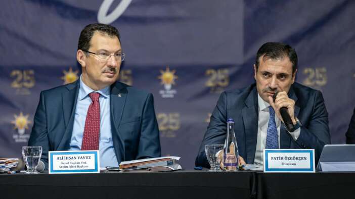 ak-parti-konyada-secim-mesaisi