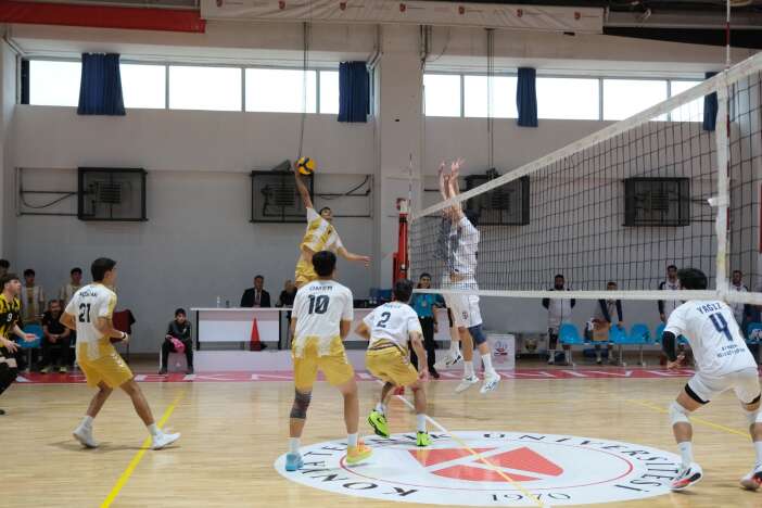 konya-ekibi-lige-firtina-gibi-basladi-3-macta-3-galibiyet