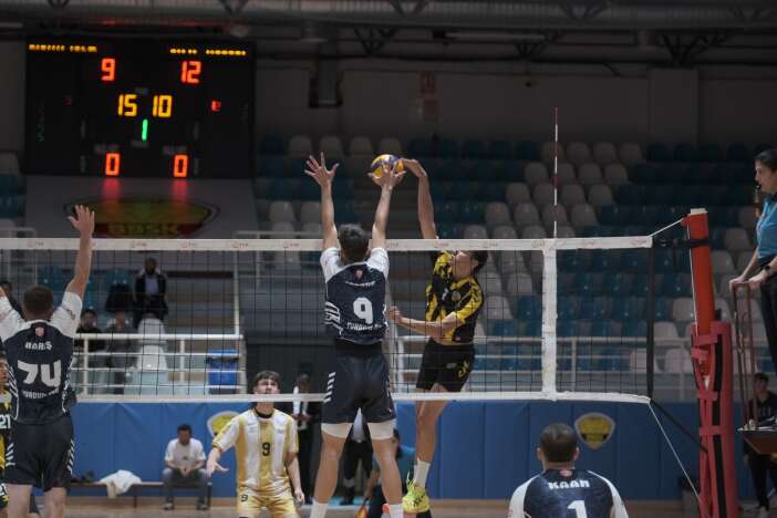 konya-ekibi-lige-firtina-gibi-basladi-3-macta-3-galibiyet