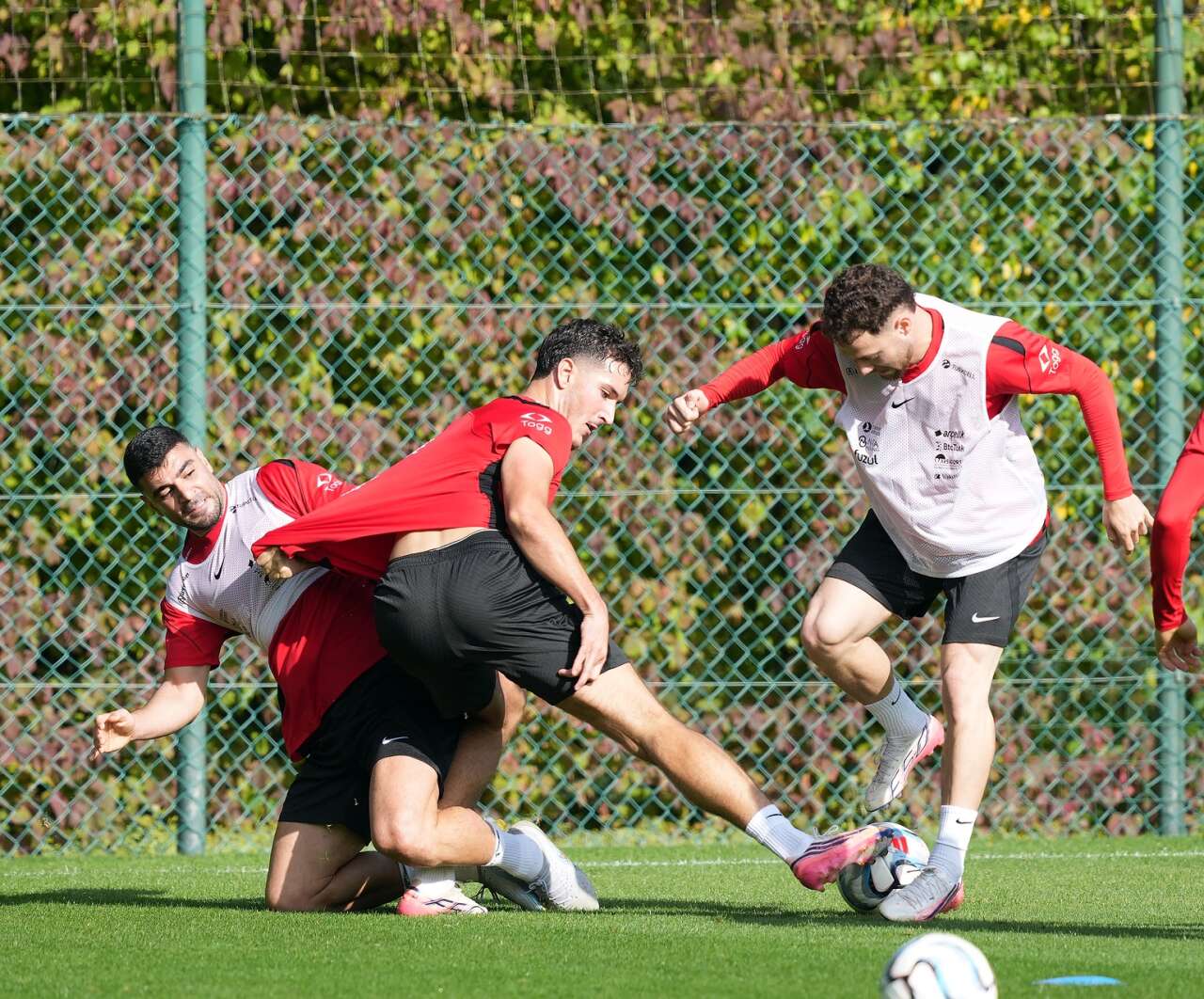 konyaspor-kaptani-adil-demirbaga-milli-takimda-yine-sans-cikmadi