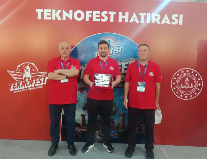 teknofestte-konya-ruzgari-18-takimla-gittiler-derecelerle-donduler