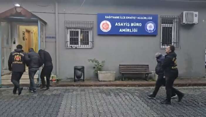 temizlik-iscilerinin-copte-buldugu-koli-uyusturucu-imalathanesini-patlatti