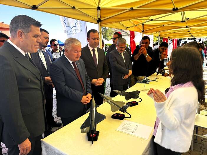 konya-bilim-tiri-aksarayda-ogrencilerle-bulustu