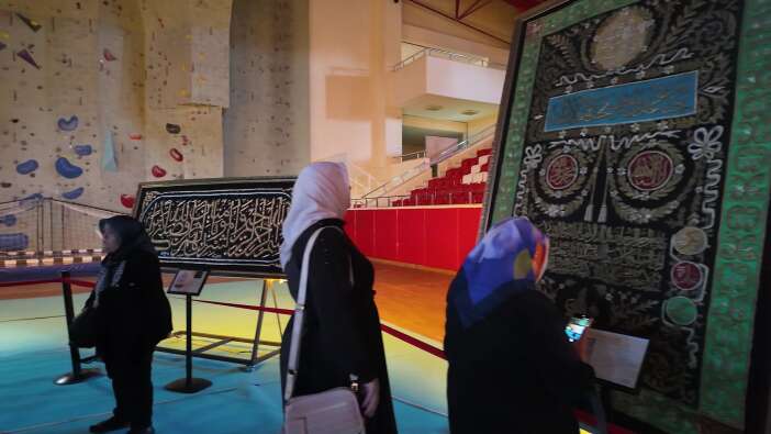 islam-tarihinin-kiymetli-emanetleri-ispartada-vatandaslarla-bulustu