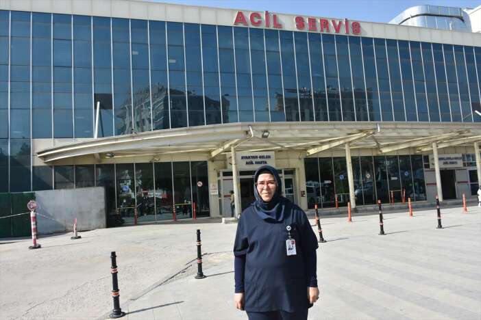 konyada-bir-hemsirenin-yasam-mucadelesi-kanserle-savasirken-sifa-dagitiyor