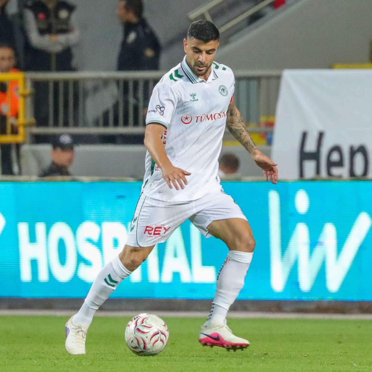 konyasporda-basaksehir-maci-oncesi-adil-demirbag-tehlikesi