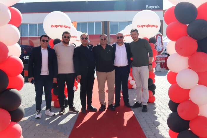 buyruk-grup-renault-trucks-fest-2026-ile-konya-is-dunyasini-bulusturdu