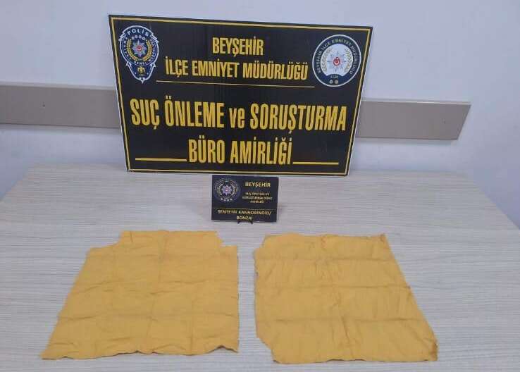 konyada-zehir-tacirlerine-darbe-12-kilo-esrar-ve-binlerce-doz-uyusturucu-ele-gecirildi