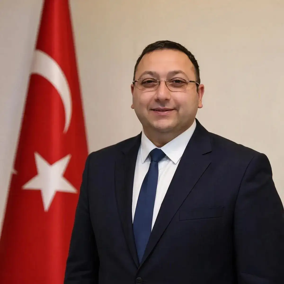 uskudar-belediye-baskan-vekili-dundar-ziya-gultekin-trafik-kazasinda-hayatini-kaybetti
