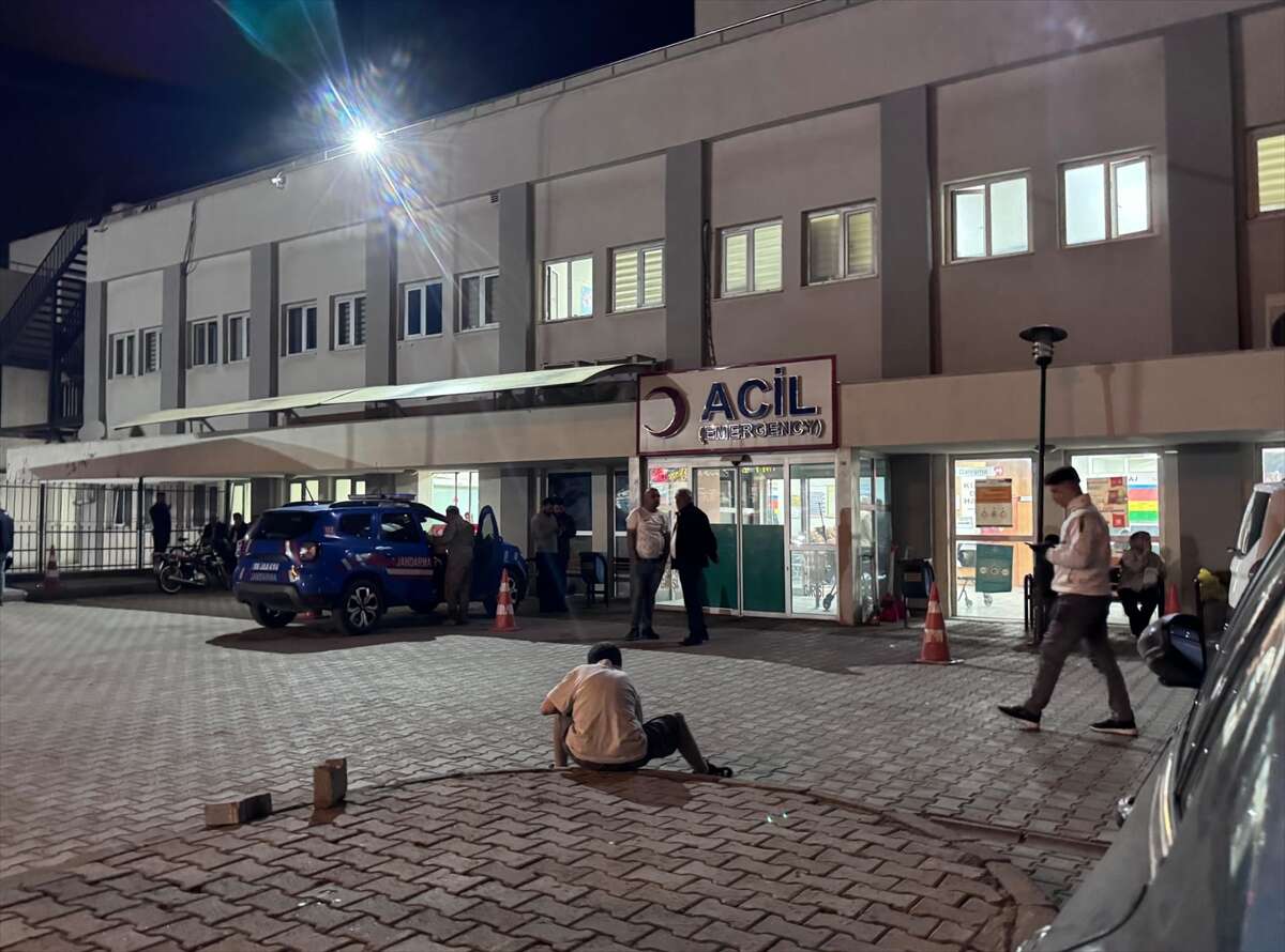 okul-kantininde-yemek-yediler-hastanelik-oldular-19-ogrenci-etkilendi