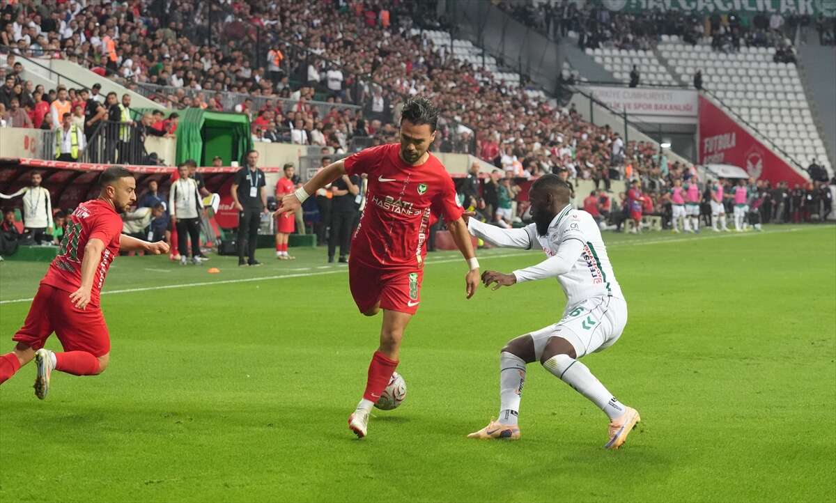 konyaspor-amedspor-macinin-son-anlarinda-yikildi