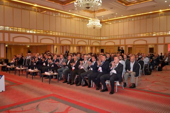 turk-bisikletinin-kalbi-konyada-atiyor-velodrom-dunya-organizasyonlarinin-merkezi-oldu