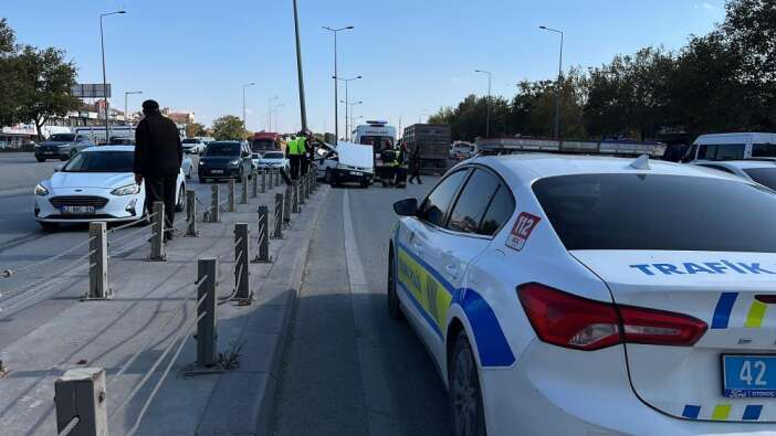 konyada-tofas-alt-gecit-refujune-carpti-4-kisi-yaralandi