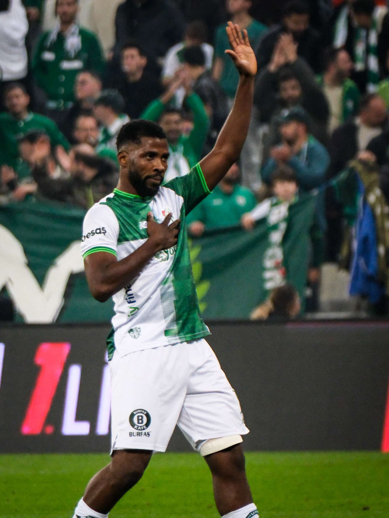 bursasporun-golcusu-kelechi-iheanacho-durdurulamiyor-1