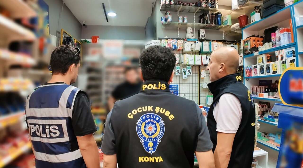 konyada-okul-cevrelerinde-siki-denetim-25-bin-kisi-sorgulandi