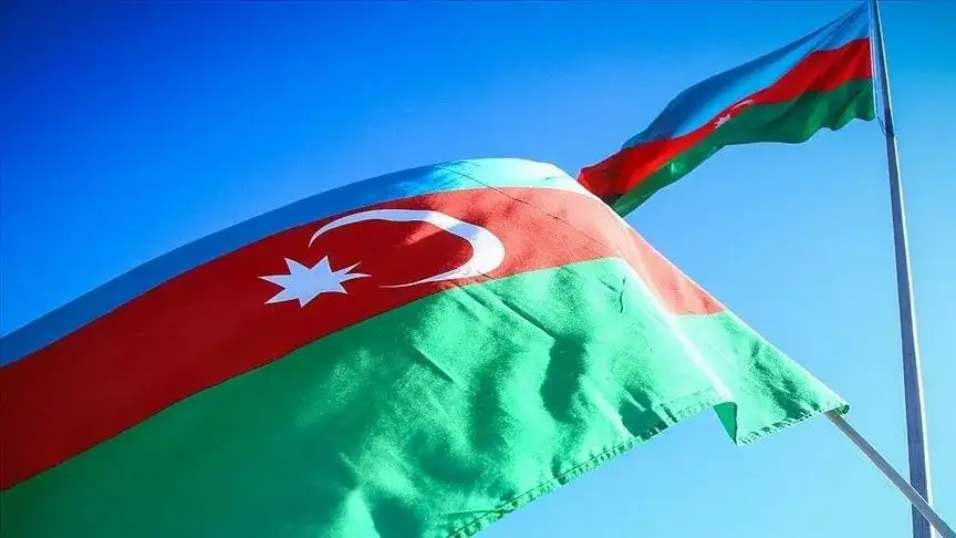 azerbaycan-31-turk-vatandasinin-ulkeye-girisini-yasakladi-listede-tanidik-isimler-var