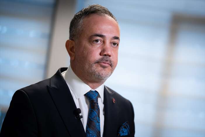 hokey-federasyonu-baskani-buyuk-hedef-icin-selcuklu-ekibini-isaret-etti